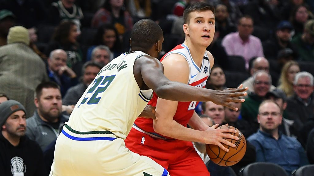 他凭借出色 他凭借出色