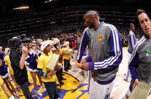 主帅在接受 主帅在接受