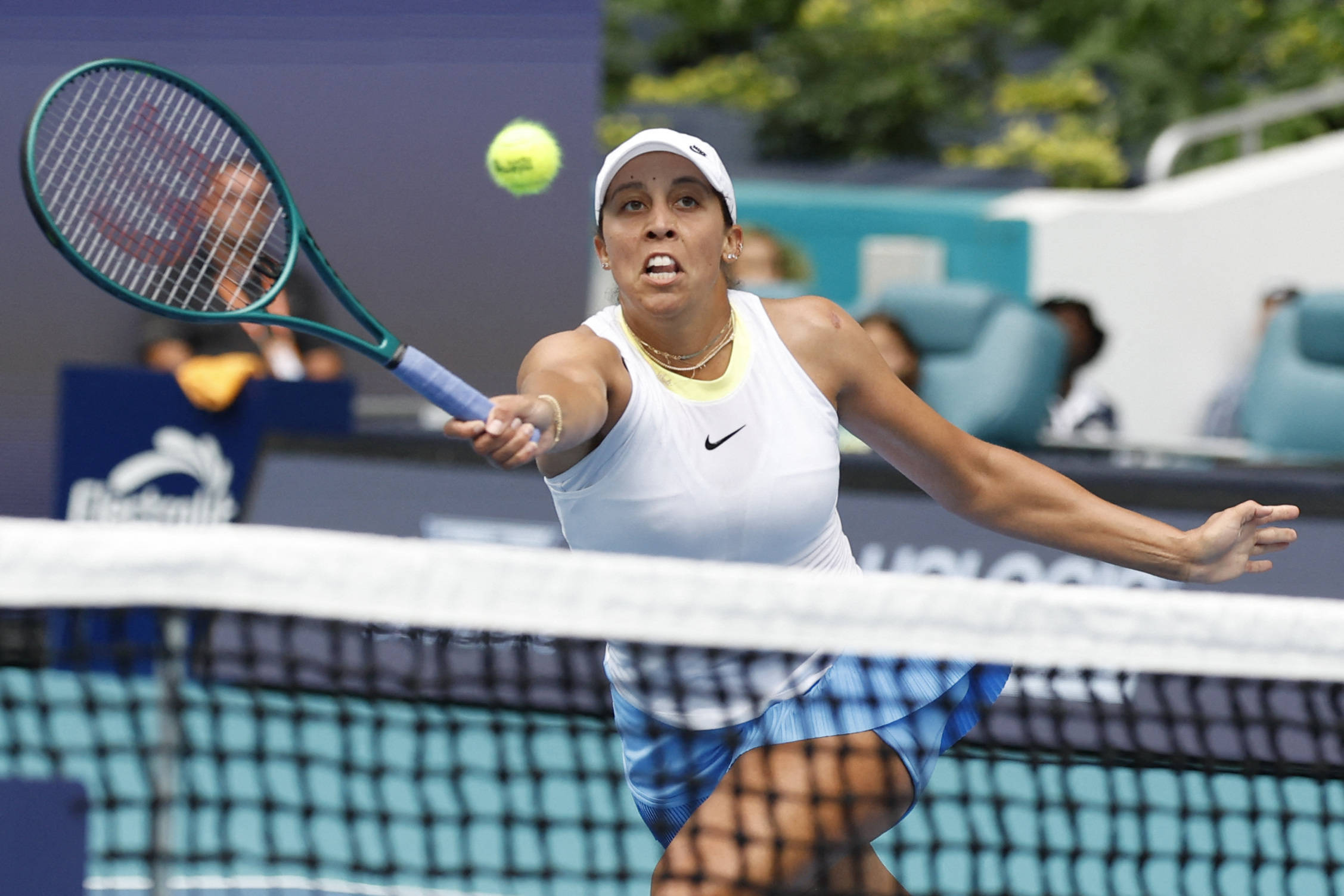 和球员的竞 和球员的竞