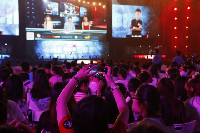 对比赛的深 对比赛的深