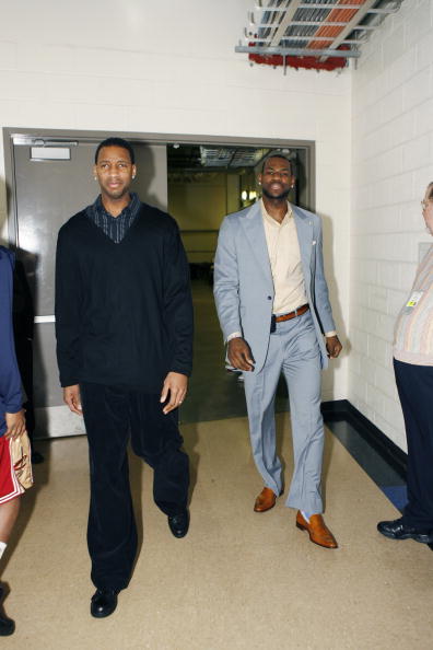 完成高效终 完成高效终