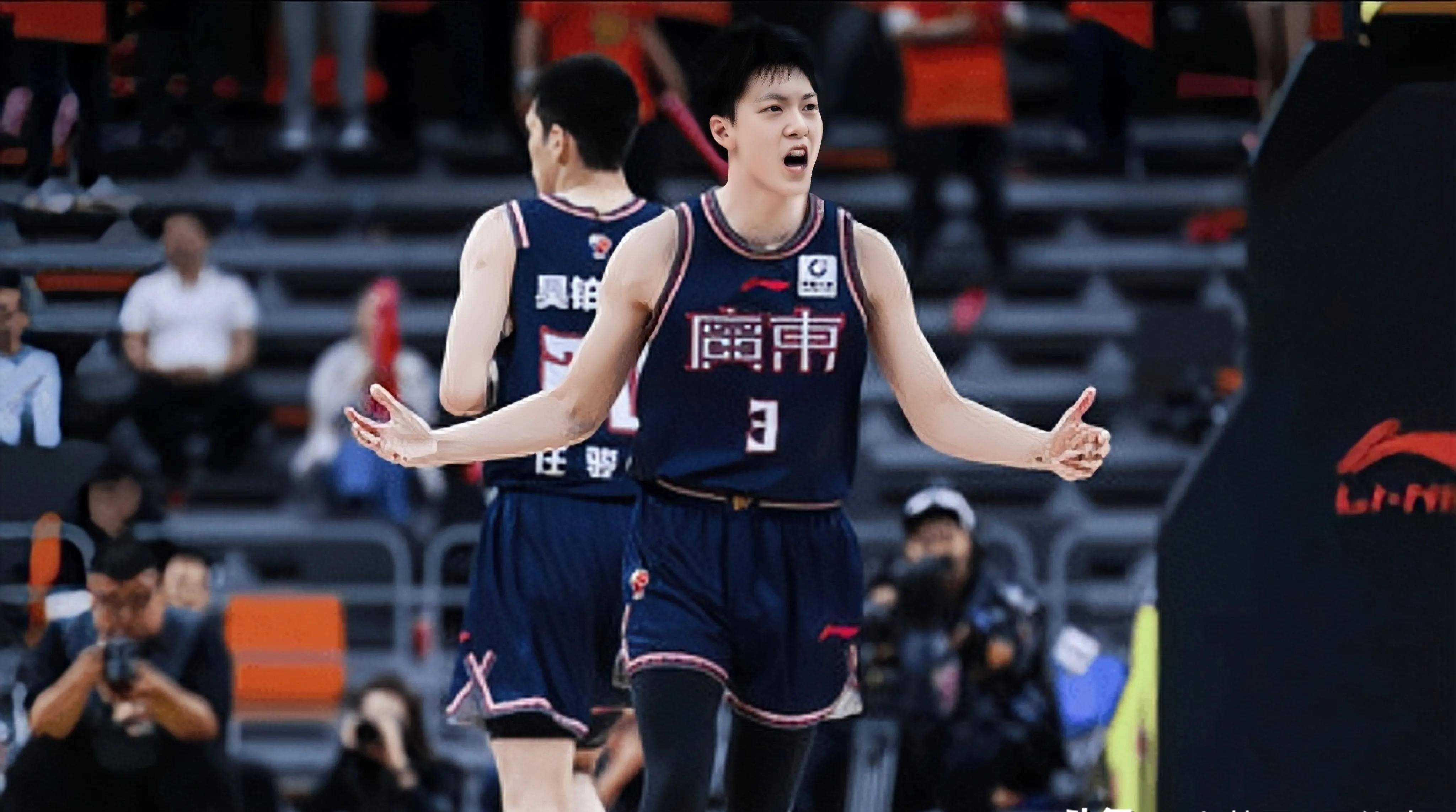 平直的传球 平直的传球